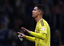 博主：国安明天中午12点40分抵达北京，欢迎球迷接机